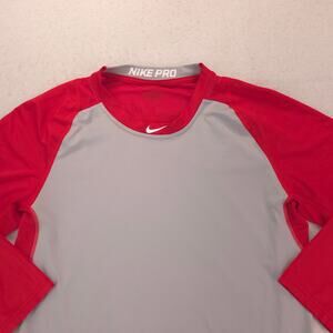 Nike Casual Crew Neck Long Sleeve Graphic T Shirt Mens Size Medium M Red Gray